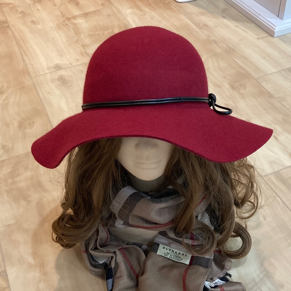100% wool hat
